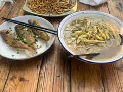-小河无名面馆