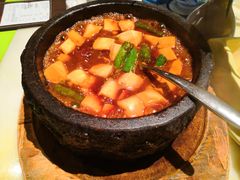 石锅沃豆腐-桂满陇-十里风荷(合生汇店)