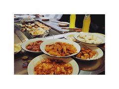 -马路牙子地桌烤肉(工体店)