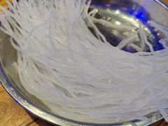 -山河屯铁锅炖(哈西站店)