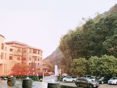 -天明山温泉大酒店