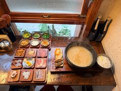 -银米·云南传统过桥米线(双廊黑金冠店)