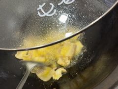 -屯老二农家铁锅炖·行业领军者(梅江店)