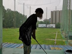 -仙霞高尔夫练习场-停车场