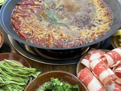 -黄潇洒老火锅(九眼桥宏济巷店)