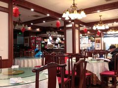 大堂-六和聚传统烤鸭.天津菜(和平店)