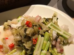 -吴越荣记苏州菜·松鼠桂鱼100%活鱼现做(斜塘老街店)