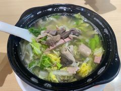 -闫家驴肉老店(华电一校店)