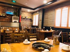 大堂-喇喇排骨火锅·传统韩式脊骨汤(望京西园总店)