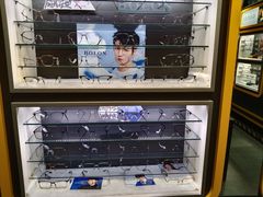 -镜客眼镜(浦江欢乐颂店)