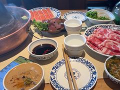 -东镇老火锅(长春路首店)