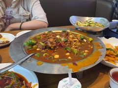 -俭寨大盘鸡·手抓肉·烧烤新疆菜(乌苏路店)