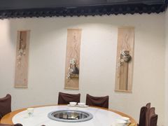 -颜氏双江清水鱼一养身火锅(磁器口店)