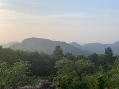 -灵岩山风景区