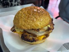 鸡扒芝士蛋菠萝包-颓记茶餐厅(美景总店)