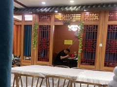 -尕胡才炕锅烤羊肉馆(八一路店)