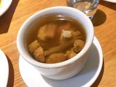 -渝半城经典川粤菜(重庆天地店)