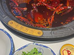 -爱你您·自家鱼塘·活水喷泉鱼火锅(八里店)