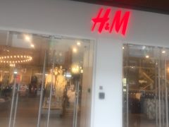 -H&M(天一广场店)