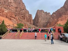 -天山神秘大峡谷