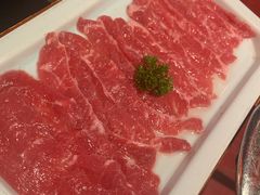 现切牛肉-谭鸭血老火锅·匠心(环球港旗舰店)