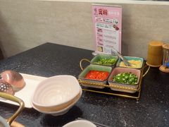 -得意咚瓜·顺德鱼生·冬瓜火锅(深圳首店)