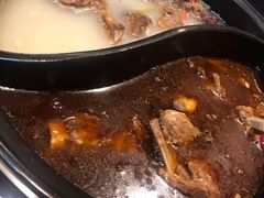 -亿诣蝎府炸酱面羊蝎子火锅(酷车小镇店)