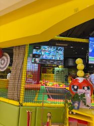 -蹦蹦跳跳(新奥购物中心店)