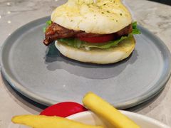 -必胜客(漕宝路店)