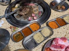 -姜胖胖韩式自助烤肉(光明万达店)