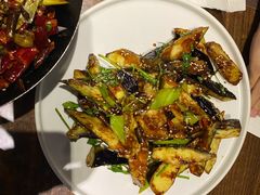 香炒脆皮茄子-宋庄魁元艺术餐厅