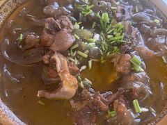 -华龙特色大骨鸡农家菜馆