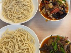 -蘑菇拌面•正宗新疆菜