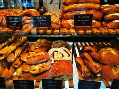 -81BAKERY(大学路店)