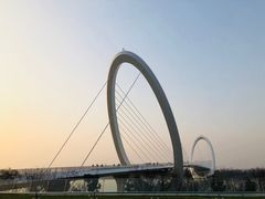 -南京眼步行桥
