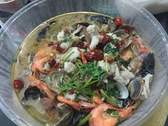 水煮三鲜-一亩鲜生(凤屿店)