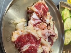 -围炉肉舍丹东海鲜烤肉·烤活鳗(步行街店)