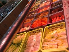 -尚品海鲜肥牛自助火锅(湖明店)
