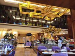 -南湖名都·景湖轩全日制餐厅·海鲜自助·东南亚风味·临湖而食