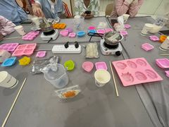 -雪梅月子中心(华侨城店)