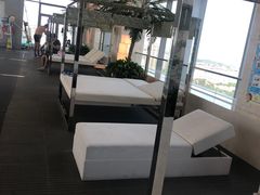 -上海浦东康桥绿地假日酒店