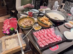 -捞王锅物料理(上海世茂广场店)