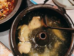 -云海肴·汽锅鸡·云南代表菜(天山百盛优客店)