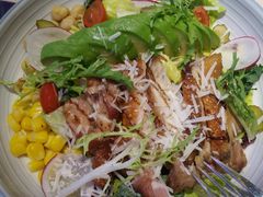 牛油果烤鸡沙律-卡朋西餐(悦汇城店)