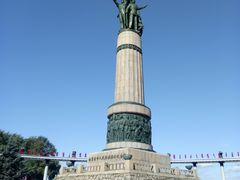 -人民防洪胜利纪念塔