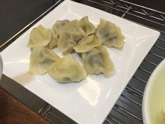 -重庆德庄火锅(体育中心店)