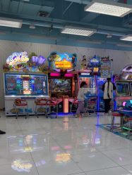 -莫莉幻想儿童乐园(青岛金茂湾店)