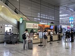 -星巴克(上海虹桥站2A检票口)