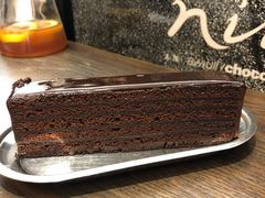 榛心巧克力蛋糕-Ninethirty by Awfully Chocolate(天环广场店)
