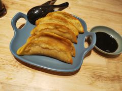 -老新隆牛肉锅贴(新街口店)